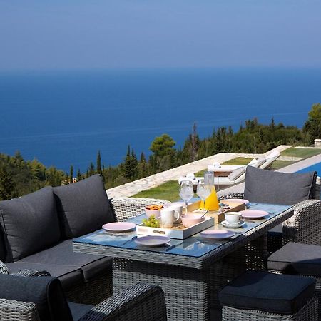 Pantheon Resort And Villas Áyios Nikítas Esterno foto